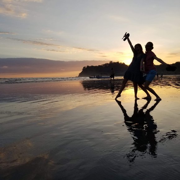 Meet your Posher, Jen - Picture 1 of 1